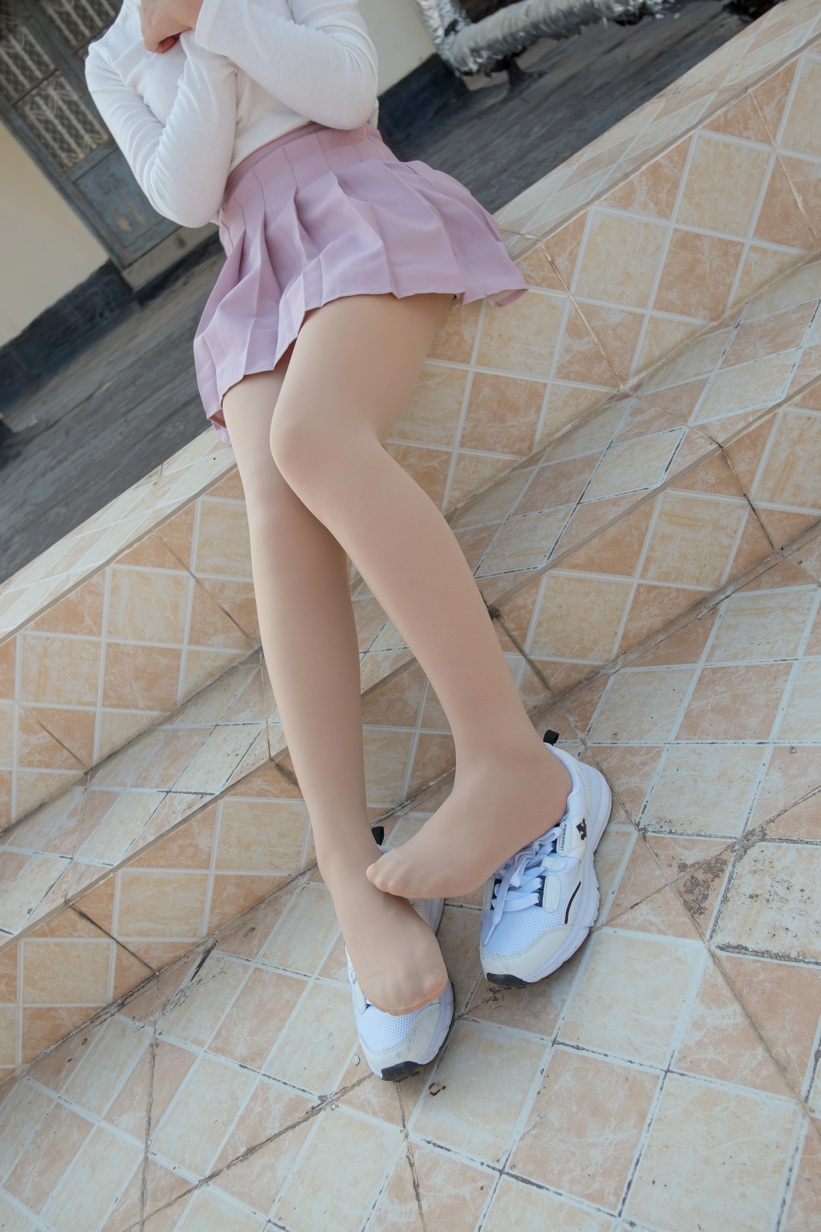 森萝财团 R15-038 [96P]插图3